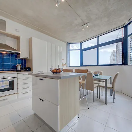 Lejlighed Casa Mare, Sea Front, Sliema, Tigne Point By Haven & Keys Malta Sliema