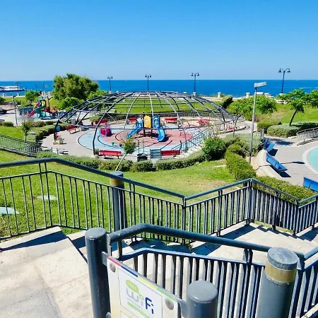 Vista Mare, Sea Front, Terrace, Free Parking Apartment