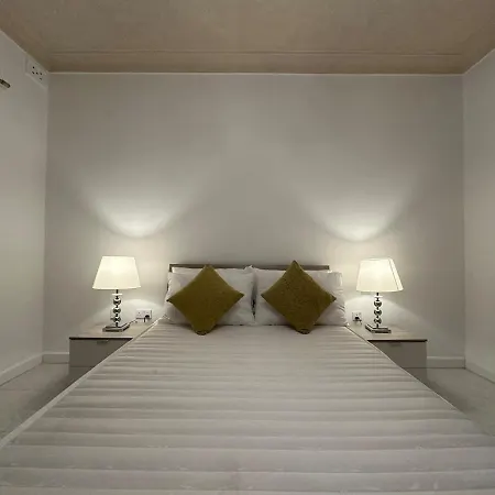 Vista Mare, Sea Front, Terrace, Free Parking Apartment