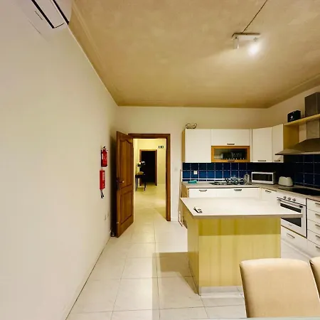 Apartment Vista Mare, Sea Front, Terrace, Free Parking
