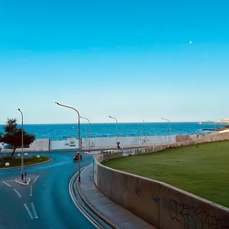 Apartment Vista Mare, Sea Front, Terrace, Free Parking *