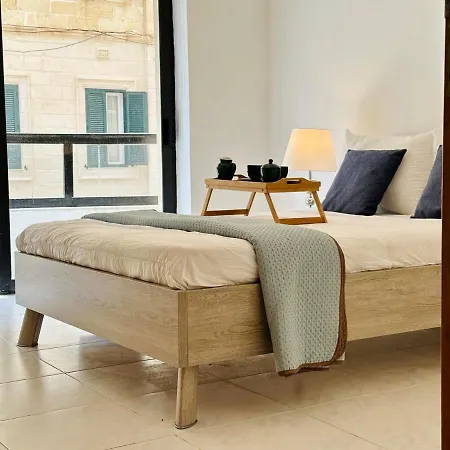 Vista Mare, Sea Front, Terrace, Free Parking Apartment *