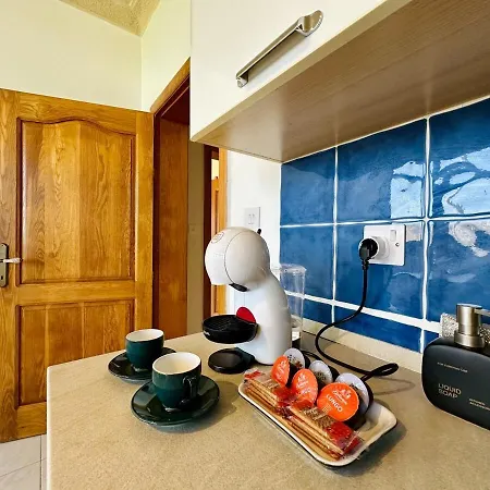 Vista Mare, Sea Front, Terrace, Free Parking Apartment Sliema