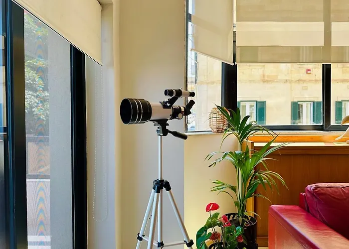 Casa Mare, Sea Front, Sliema, Tigne Point By Haven & Keys Malta