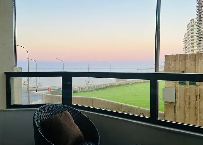 Casa Mare, Sea Front, Sliema, Tigne Point By Haven & Keys Malta