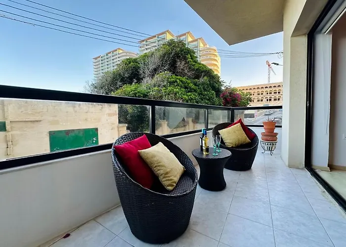 Casa Mare, Sea Front, Sliema, Tigne Point By Haven & Keys Malta Διαμέρισμα