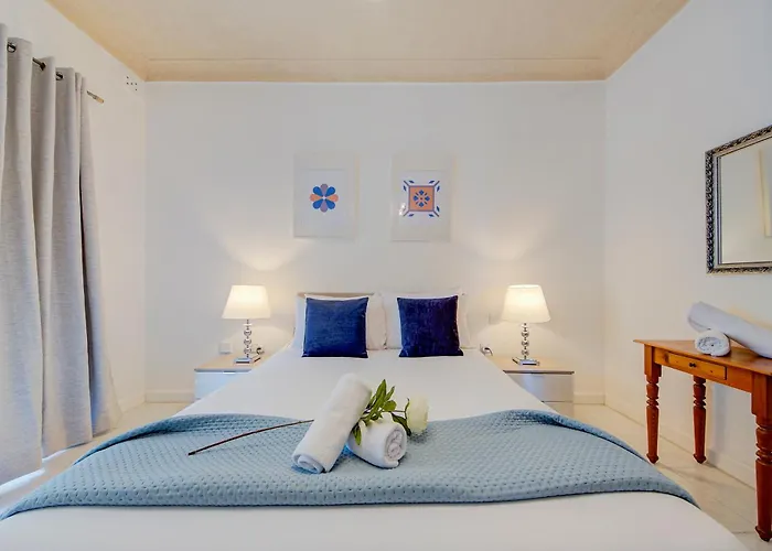 Casa Mare, Sea Front, Sliema, Tigne Point By Haven & Keys Malta 斯利马