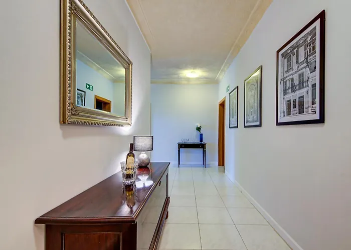 Διαμέρισμα Casa Mare, Sea Front, Sliema, Tigne Point By Haven & Keys Malta *