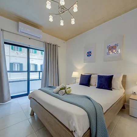 Appartement Casa Mare, Sea Front, Sliema, Tigne Point By Haven & Keys Malta *